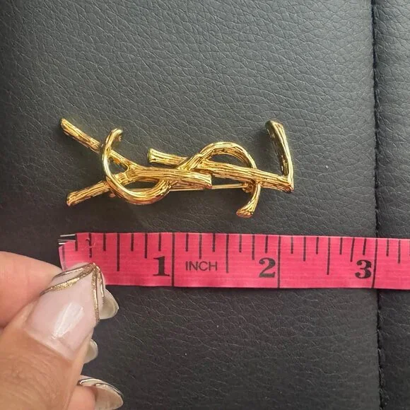 YSL Cassandre Brooch New - Picture 6 of 6